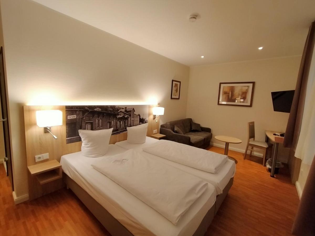 Hotel Xtra Gleis Хёрстель Экстерьер фото