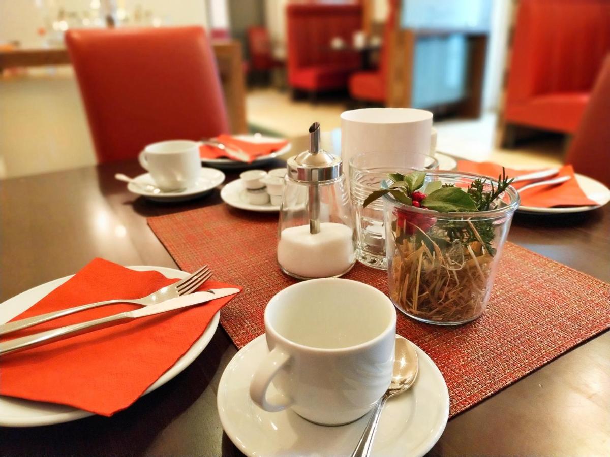 Hotel Xtra Gleis Хёрстель Экстерьер фото