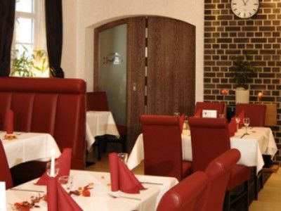 Hotel Xtra Gleis Хёрстель Экстерьер фото